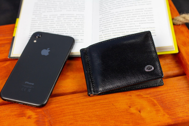 Стильне чоловіче шкіряне портмоне з затиском ST Leather В470 Чорний