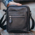 Шкіряна чоловіча чорна сумка через плече Tiding Bag LA3314-1BL