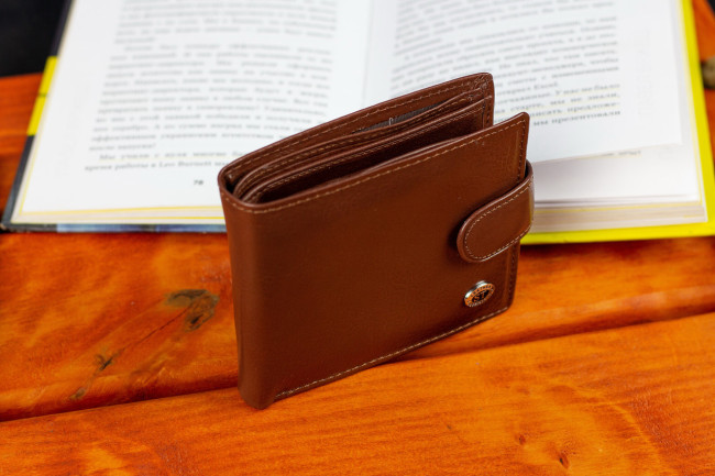 Стильне чоловіче портмоне з натуральної шкіри ST Leather B-MS34 Коричневий