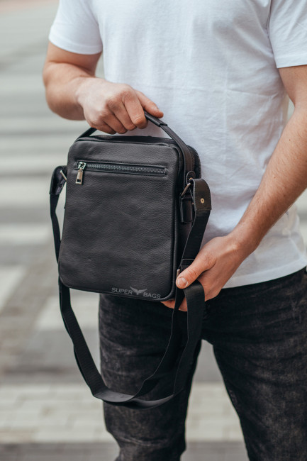 Шкіряна чоловіча чорна сумка Tiding Bag 711511