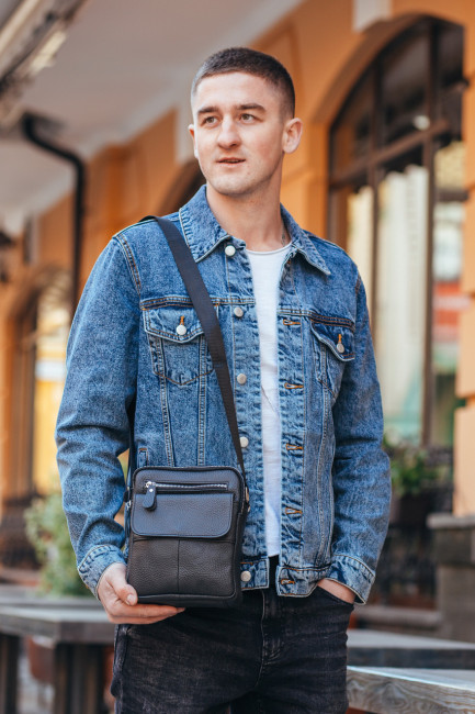 Сумка чоловіча шкіряна черная через плече Tiding Bag SK 718393