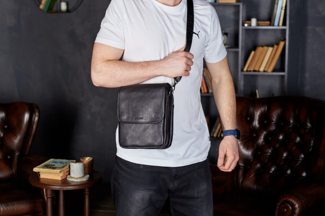 Сумка с клапаном через плече шкіряна Tiding Bag TD-20033 чорний