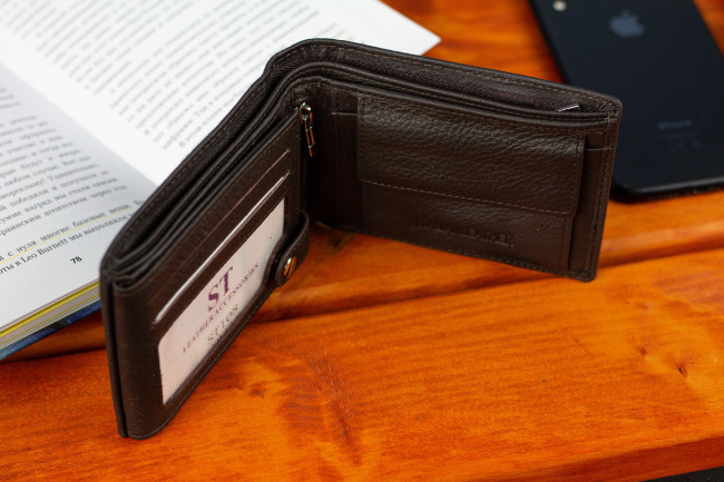 Чоловіче шкіряне портмоне середнього розміру ST Leather ST108 Коричневий
