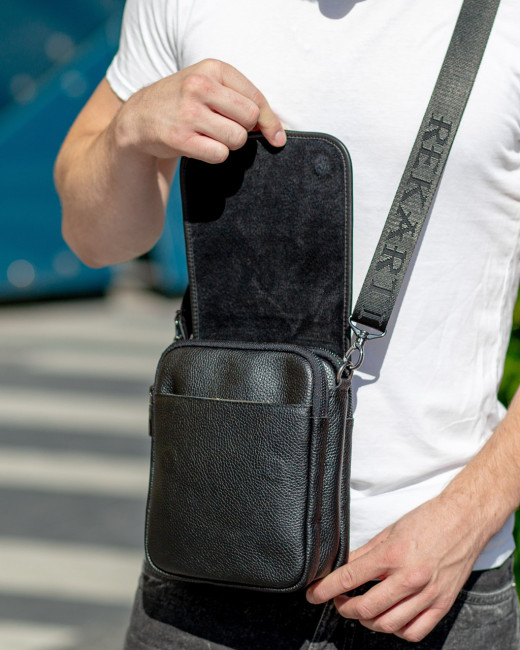 Шкіряний месенджер через плече Tiding Bag TD-23433 чорний