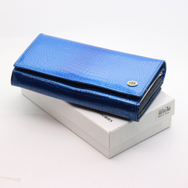 Синій лаковий гаманець з великою монетницею і блоком для карт ST Leather S9001A