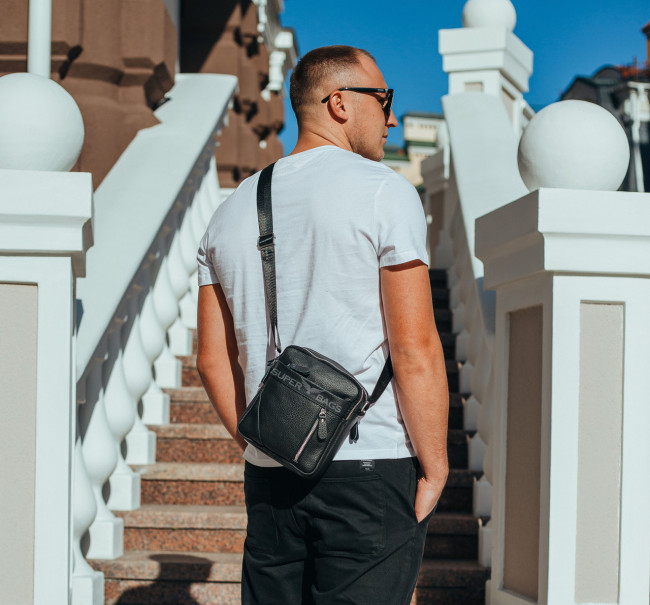 Класична чоловіча шкіряна сумка через плече Tiding Bag M38-10131A чорна