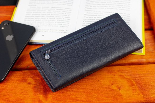 Темно-синій класичний гаманець із фіксацією на кнопку з натуральної шкіри BOSTON B233