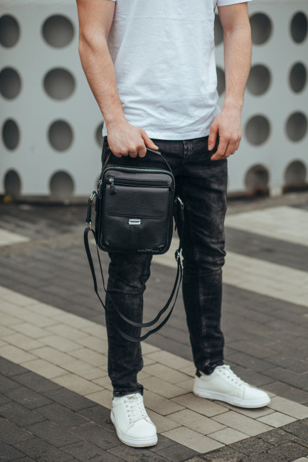 Шкіряна чоловіча сумка через плече Tiding Bag 80103-37