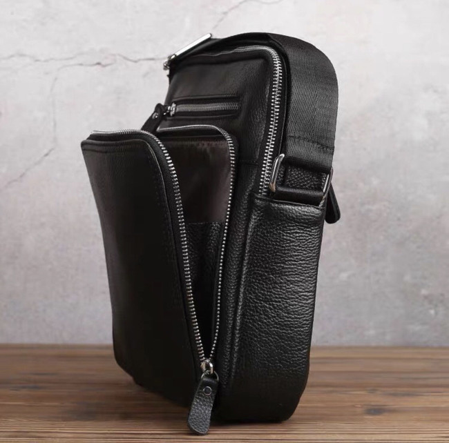 Шкіряна  чоловіча чорна сумка-барсетка через плече Tiding Bag A25-1278C