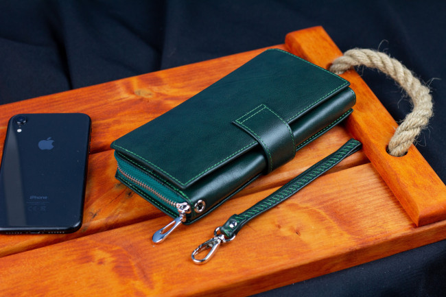 Зелений жіночий гаманець з натуральної шкіри з блоками для карт ST Leather ST228