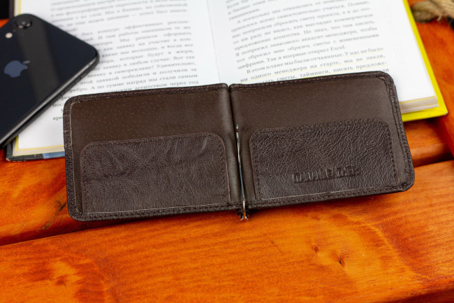 Коричневий затиск для банкнот і карток з натуральної шкіри ST Leather ST452
