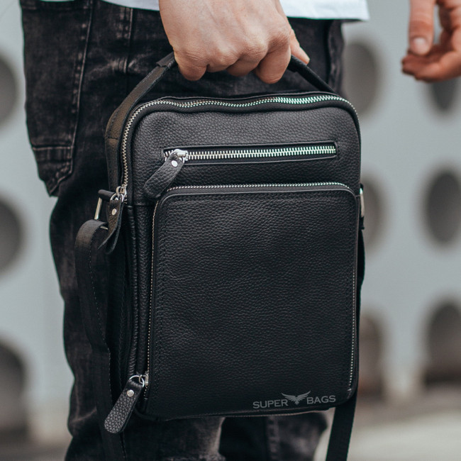 Чоловіча чорна сумка-барсетка через плече із натуральної шкіри Tiding Bag M32432